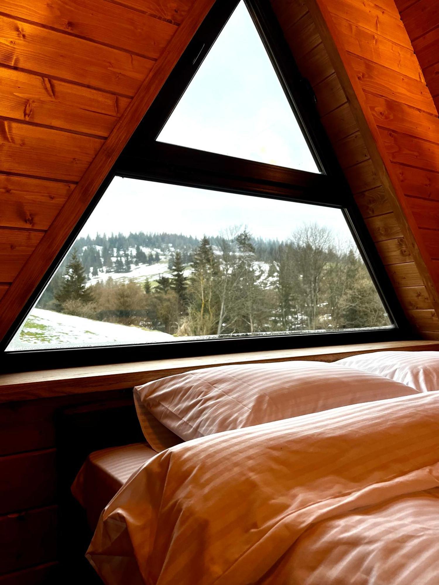 Тихий Куточок Villa อีสกี ภายนอก รูปภาพ